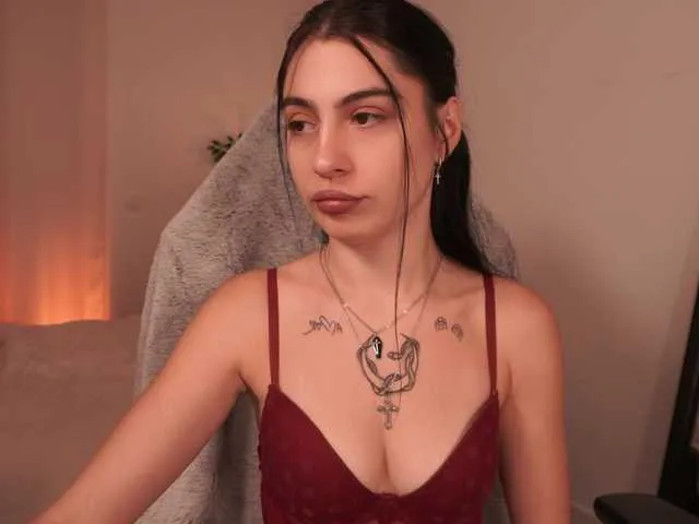 Live sex webcam photo for BlackkStorm #294203435