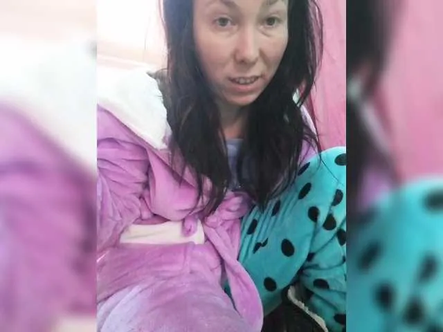 Live sex webcam photo for Blackkpanther #290392409