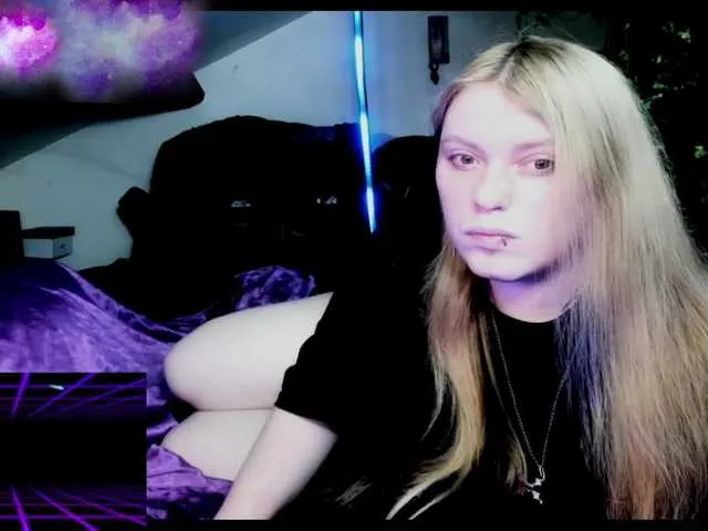 Live sex webcam photo for Blacklimoon #276962948