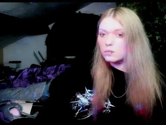 Live sex webcam photo for Blacklimoon #290804088