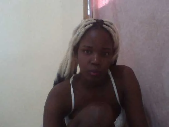 Live sex webcam photo for Blacksexyass #275619712