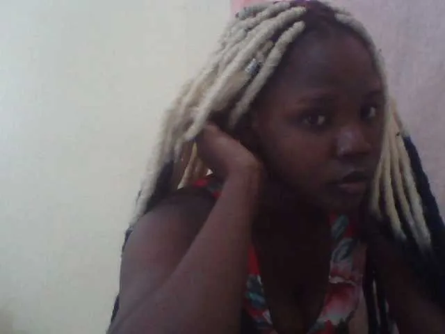 Live sex webcam photo for Blacksexyass #275631445