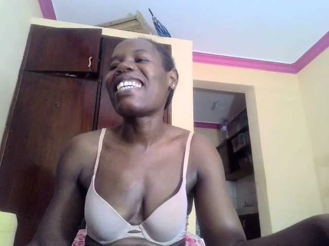 Live sex webcam photo for Blacksexygal #277236041