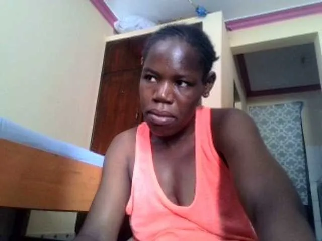 Live sex webcam photo for Blacksexygal #277588029