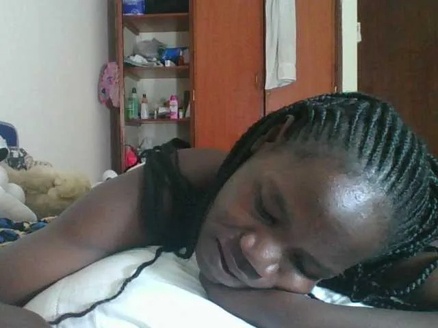 Live sex webcam photo for Blacksexygal #291589497