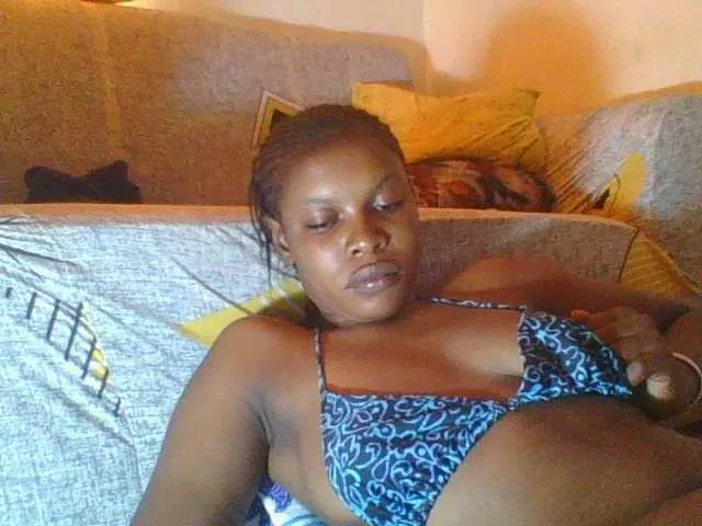 Live sex webcam photo for Blacksweetbeb #293347863