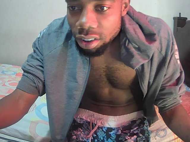 Live sex webcam photo for Blackvigdick1 #275824875