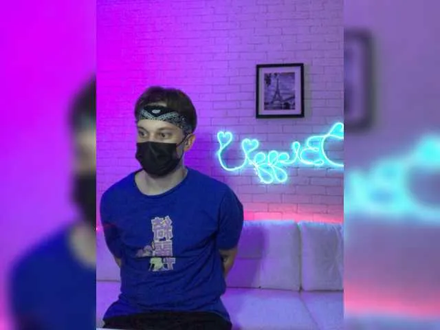 Live sex webcam photo for Blaggoi-Kolya #275684997