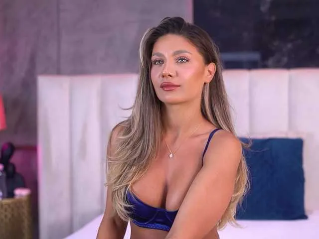 Live sex webcam photo for BlairSander #291468521