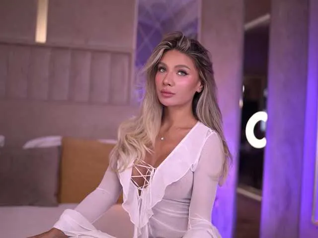 Live sex webcam photo for BlairSander #291881309