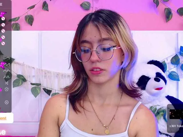 Live sex webcam photo for BlairVicent #288059776