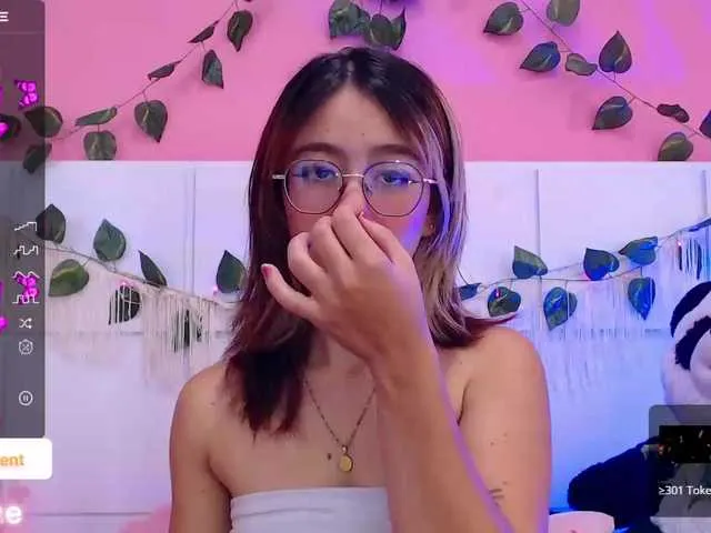 Live sex webcam photo for BlairVicent #288059778