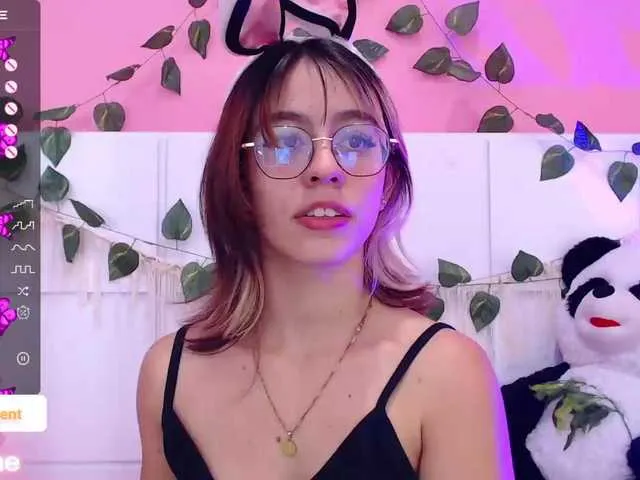 Live sex webcam photo for BlairVicent #288059782