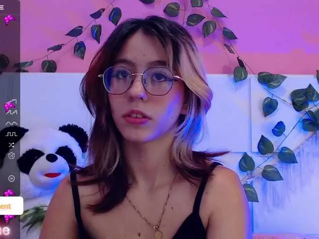 Live sex webcam photo for BlairVicent #288059792