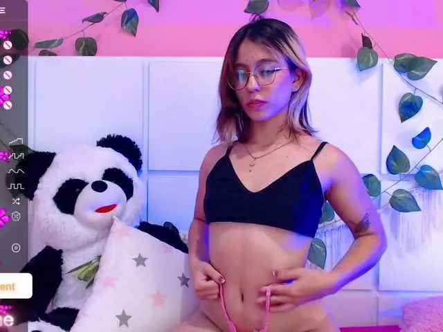 Live sex webcam photo for BlairVicent #288059793