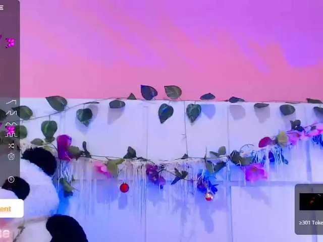 Live sex webcam photo for BlairVicent #288059882