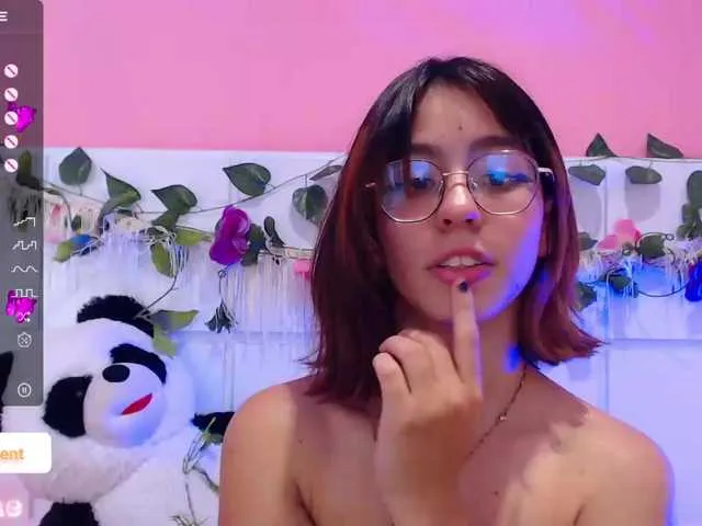 Live sex webcam photo for BlairVicent #288059888