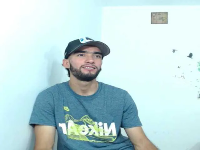 Live sex webcam photo for BlakeSmoke #277184901