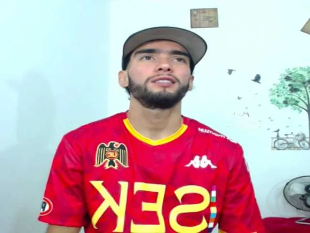 Live sex webcam photo for BlakeSmoke #277192249