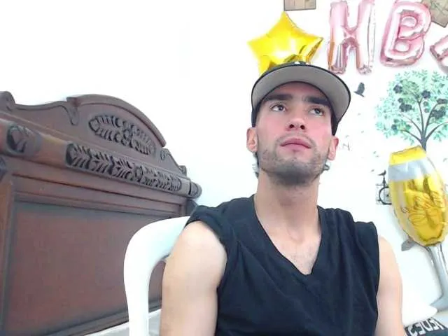 Live sex webcam photo for BlakeSmoke #277395546