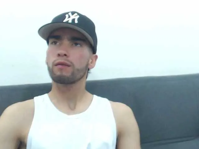 Live sex webcam photo for BlakeSmoke #277400184