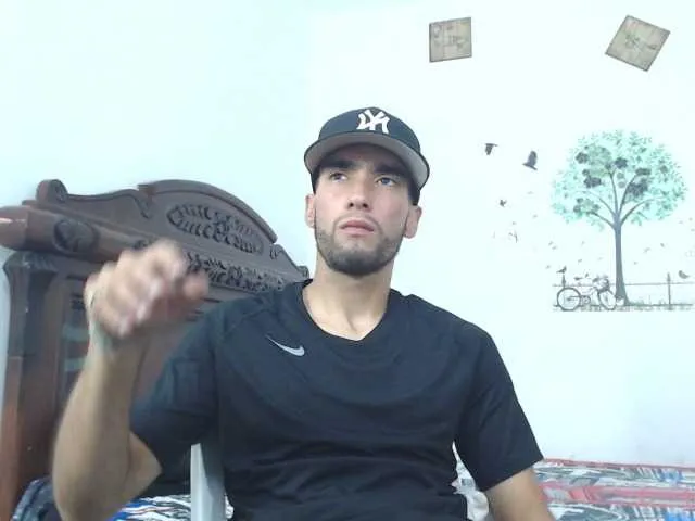 Live sex webcam photo for BlakeSmoke #277422827