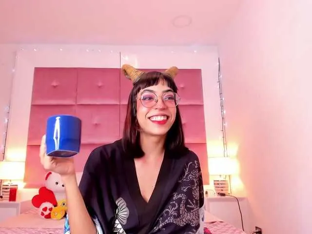 Live sex webcam photo for Blakee69 #272030593