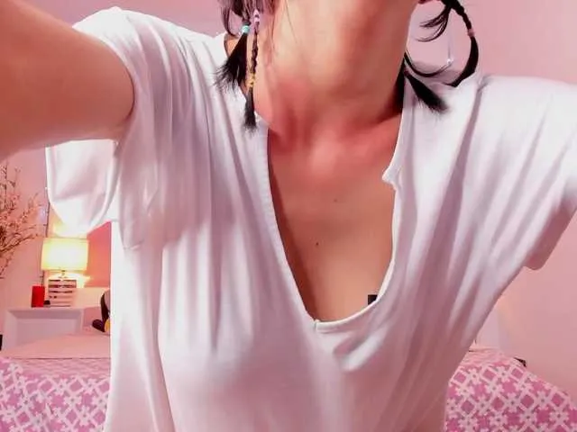 Live sex webcam photo for Blakee69 #272078867