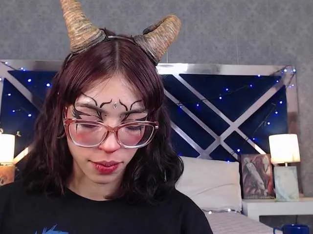 Live sex webcam photo for Blakee69 #273288893