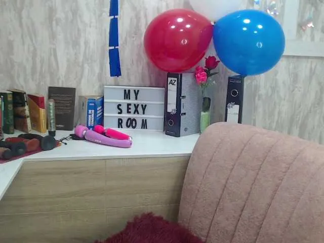 Live sex webcam photo for BlancaWild #275663640