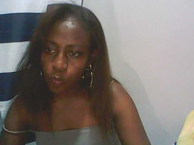 Live sex webcam photo for Bleulvy #276789930