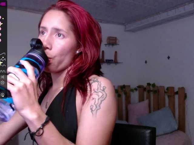 Live sex webcam photo for Bllu69 #273747578