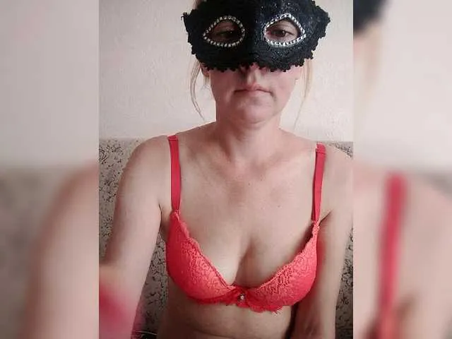 Live sex webcam photo for Blonda1985 #274298758