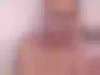 Live sex webcam photo for BlondeNicolet #170965342