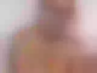 Live sex webcam photo for BlondeNicolet #172922752