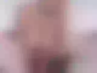 Live sex webcam photo for BlondeNicolet #180333367