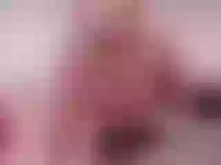 Live sex webcam photo for BlondeNicolet #189630721