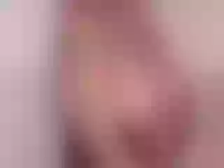 Live sex webcam photo for BlondeNicolet #196432317