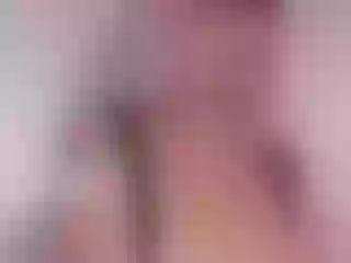 Live sex webcam photo for BlondeNicolet #198090308