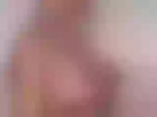 Live sex webcam photo for BlondeNicolet #211008579