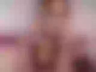 Live sex webcam photo for BlondeNicolet #214227946