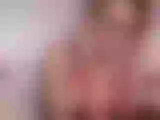 Live sex webcam photo for BlondeNicolet #214428600
