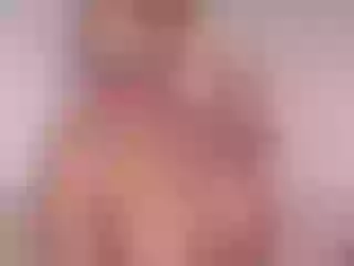Live sex webcam photo for BlondeNicolet #214934531