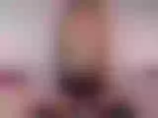 Live sex webcam photo for BlondeNicolet #218207294