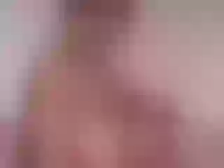Live sex webcam photo for BlondeNicolet #219330117