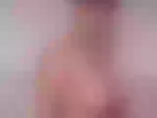 Live sex webcam photo for BlondeNicolet #220040522