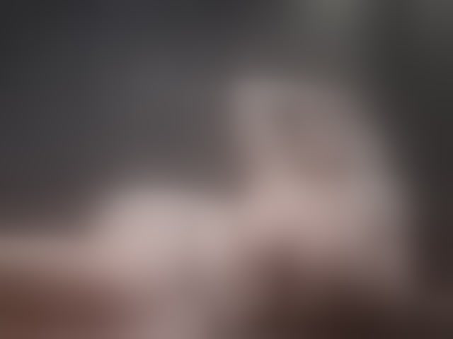 Live sex webcam photo for BlondieGirl #294195732