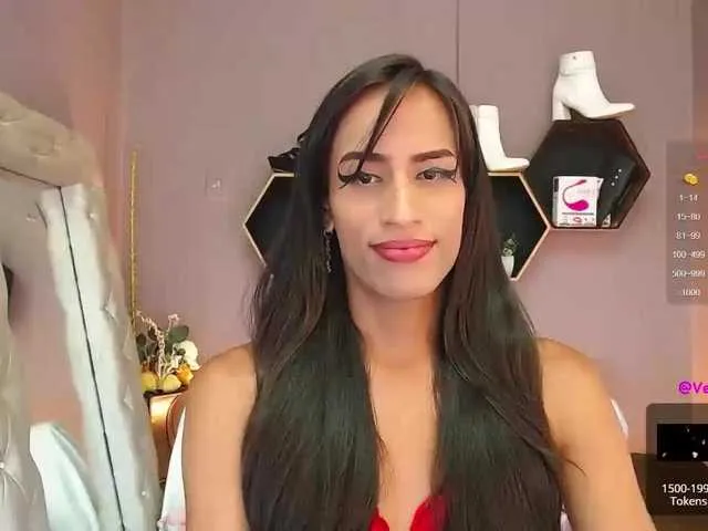 Live sex webcam photo for Blondieventury69 #276788828