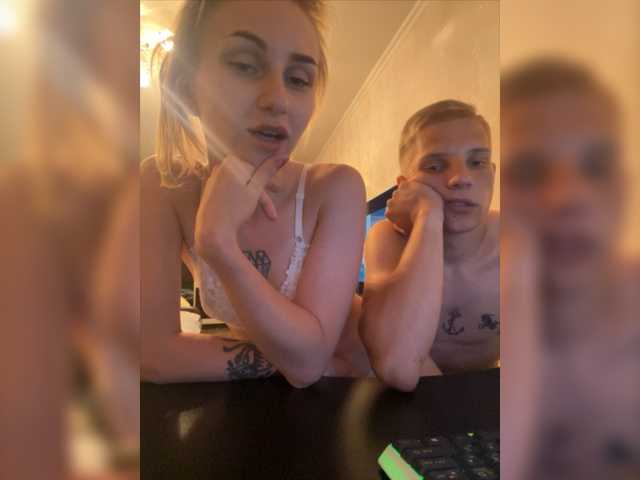 Live sex webcam photo for Blonds #276069880