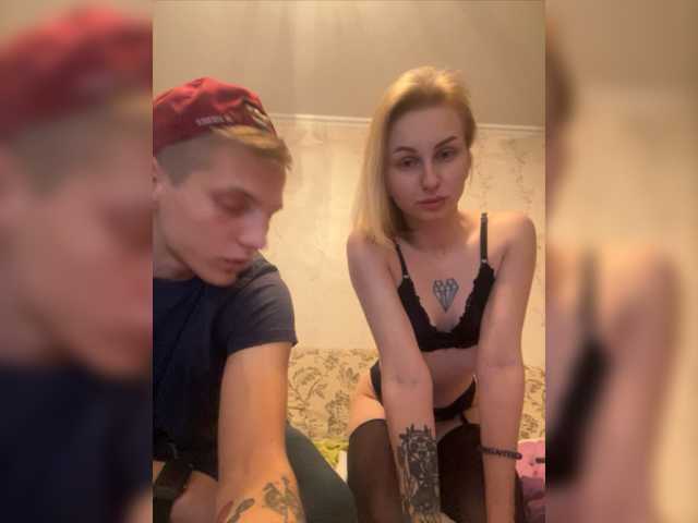 Live sex webcam photo for Blonds #276687608